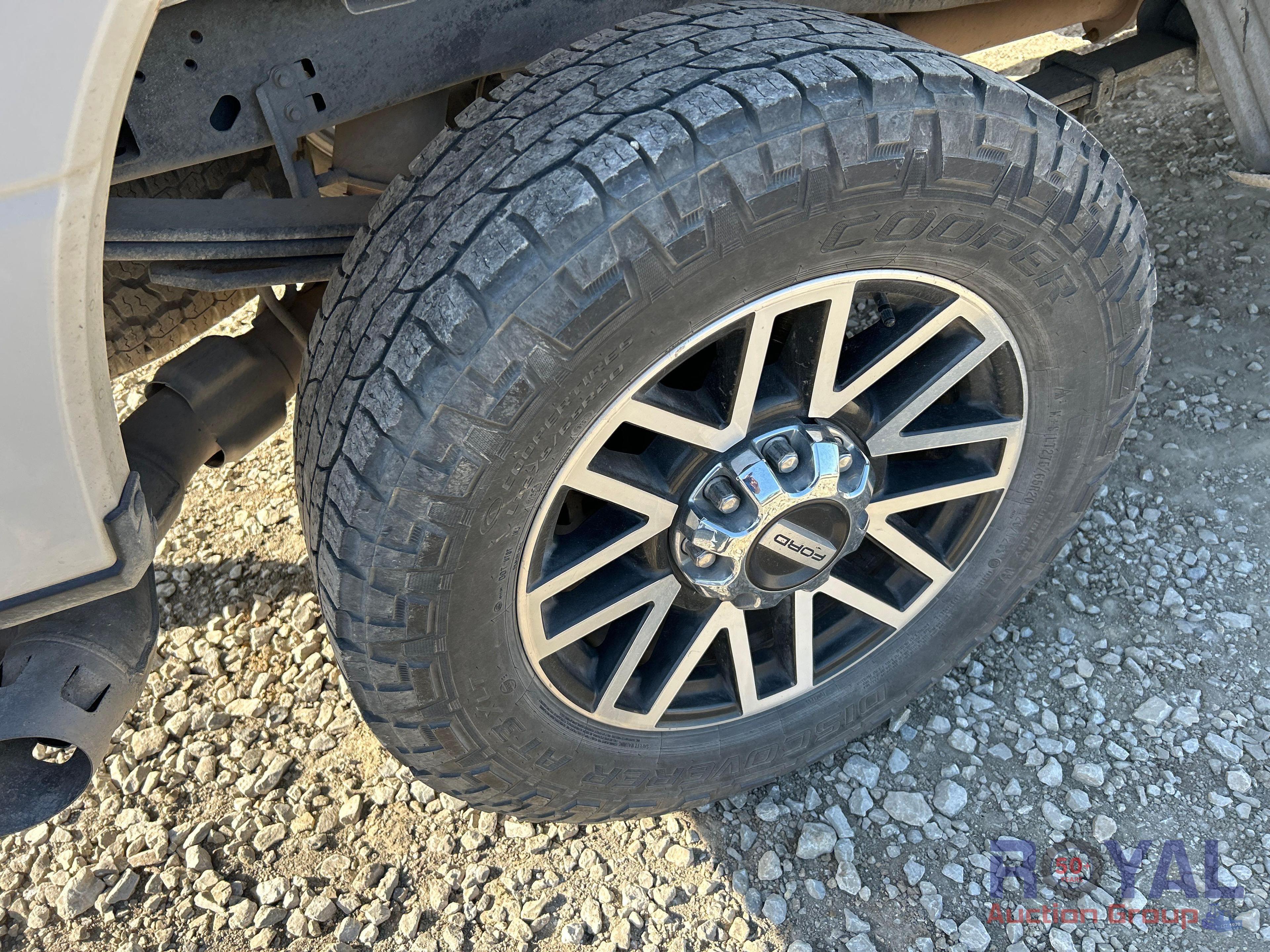 2018 Ford F-250 Lariat 4x4 Crew Cab Pickup Truck