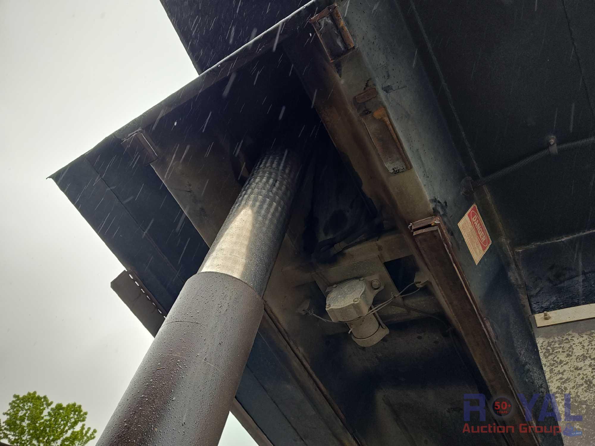 2017 Peterbilt 567 Tri-Axle Dump Truck