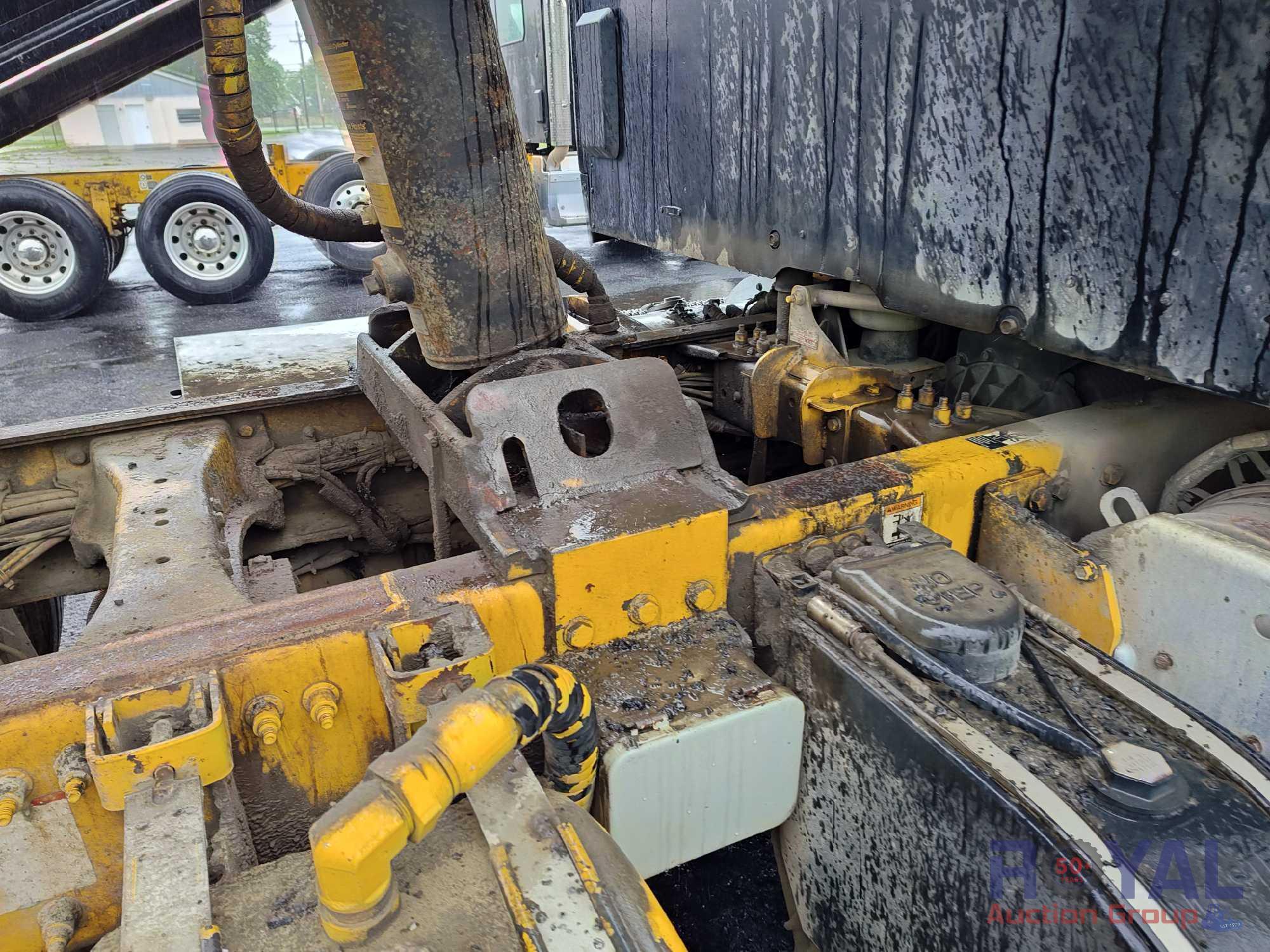 2016 Peterbilt 567 Tri-Axle Dump Truck