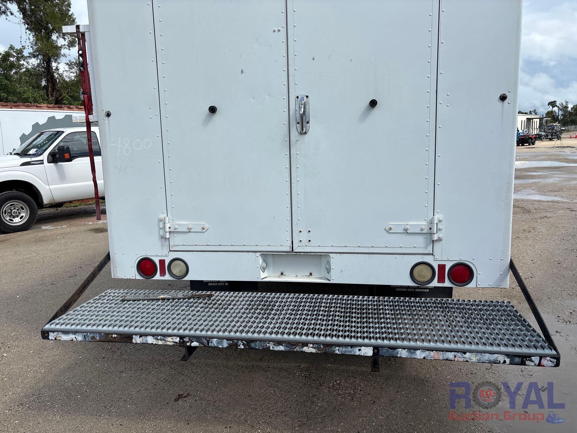 2001 Workhorse P42 SWAT Transport Truck