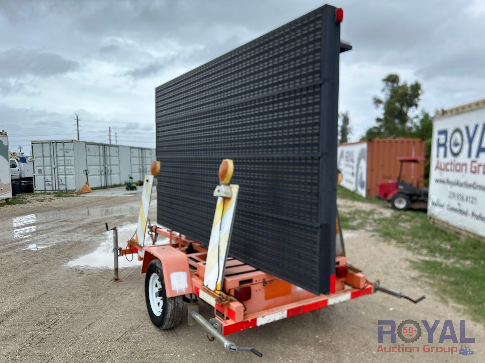 2013 AMSIG S/A Solar Towable Message Board