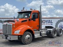 2019 Kenworth T880 T/A Day Cab Truck Tractor