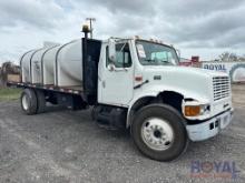 1999 International 4700 3,200 Gallon Water Truck