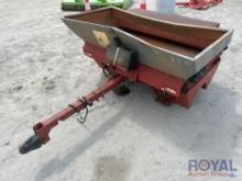 2013 Toro Top Dresser 2500 Model 44507 S/A Towable Trailer