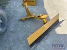 Push blade attachment