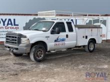 2005 Ford F-250 4x4 Reading Service Truck