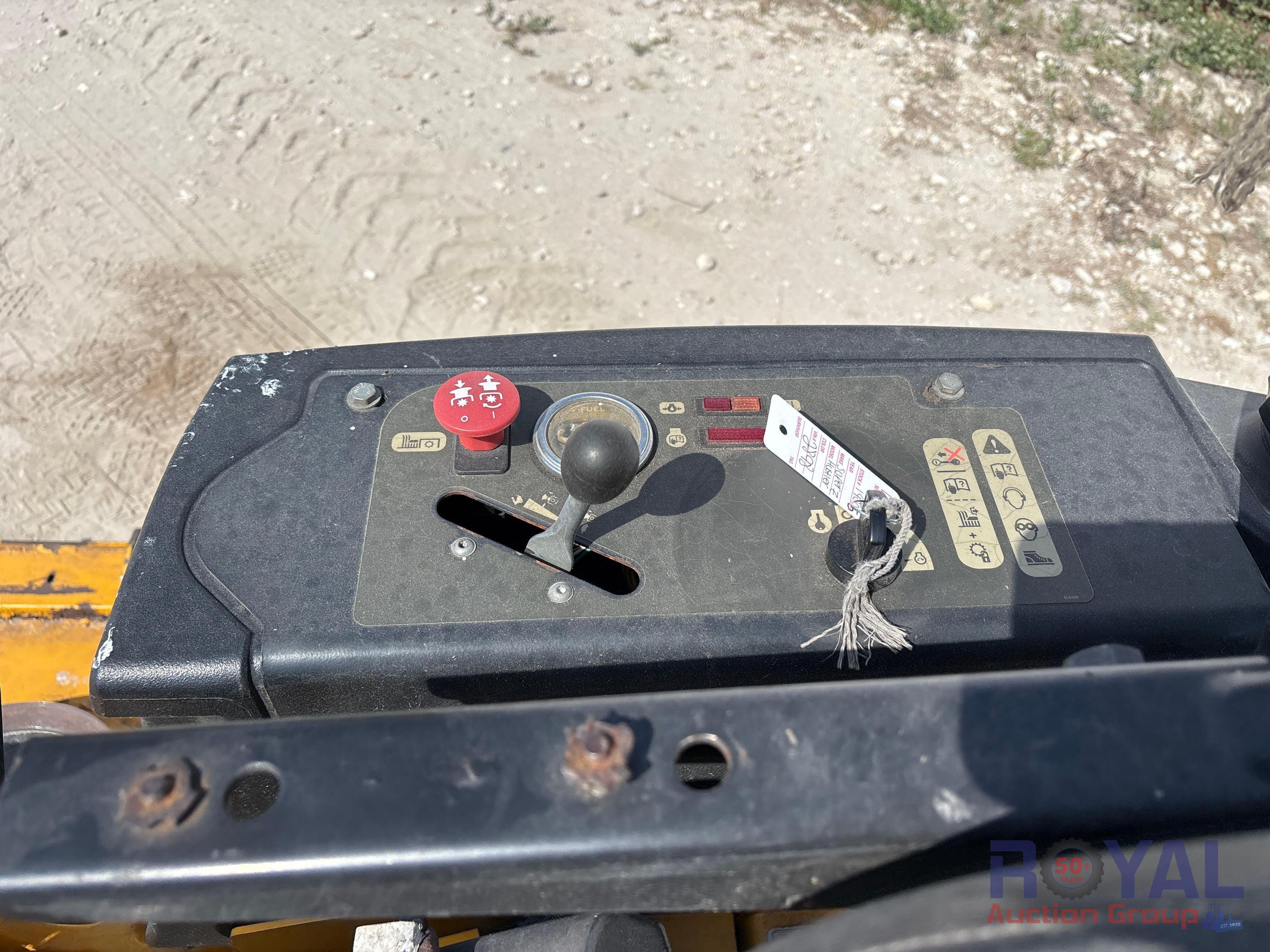 2021 Hustler Super Z 72in Zero Turn Commercial Mower