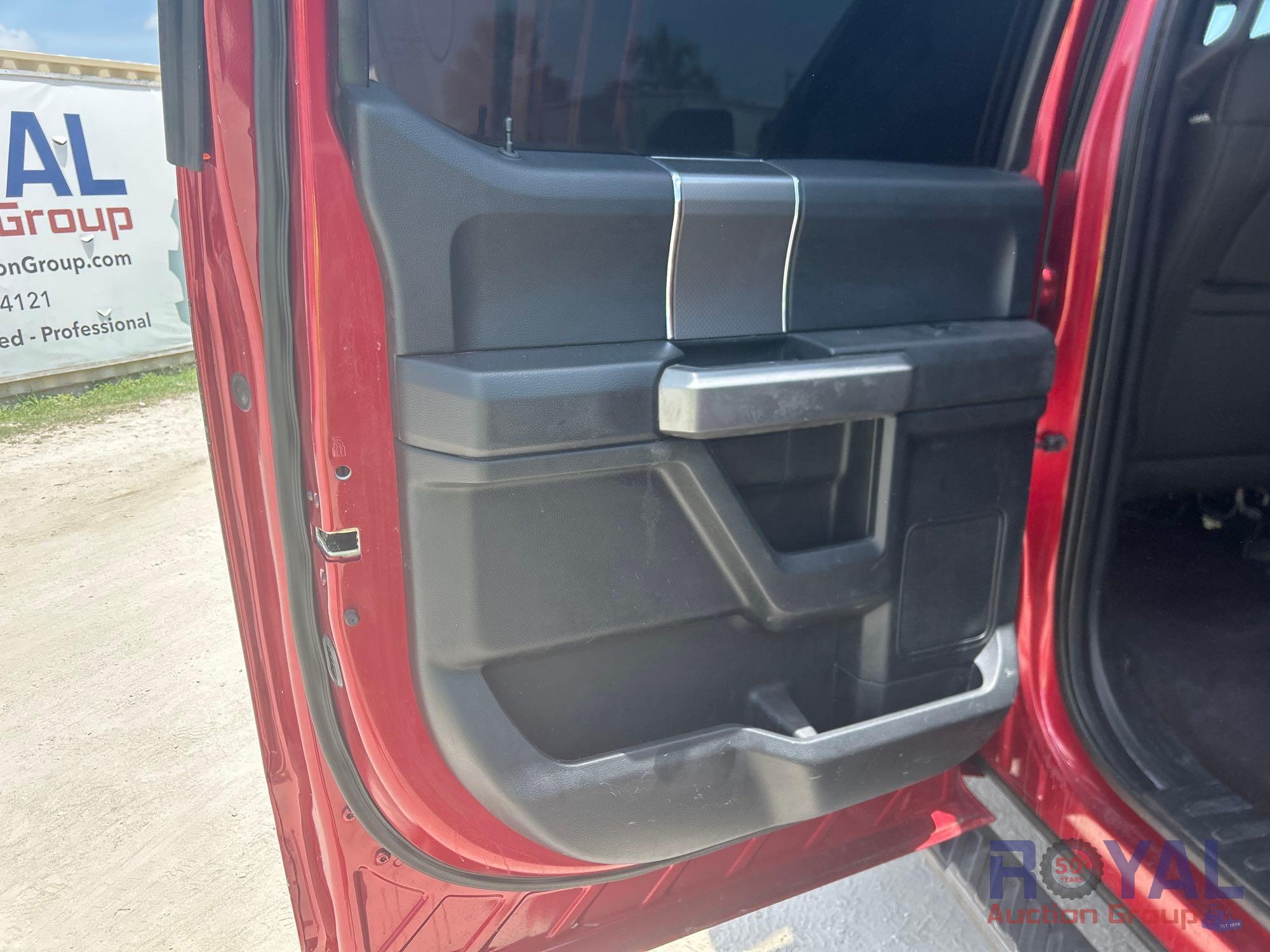 2016 Ford F-150 XLT Crew Cab Pickup Truck