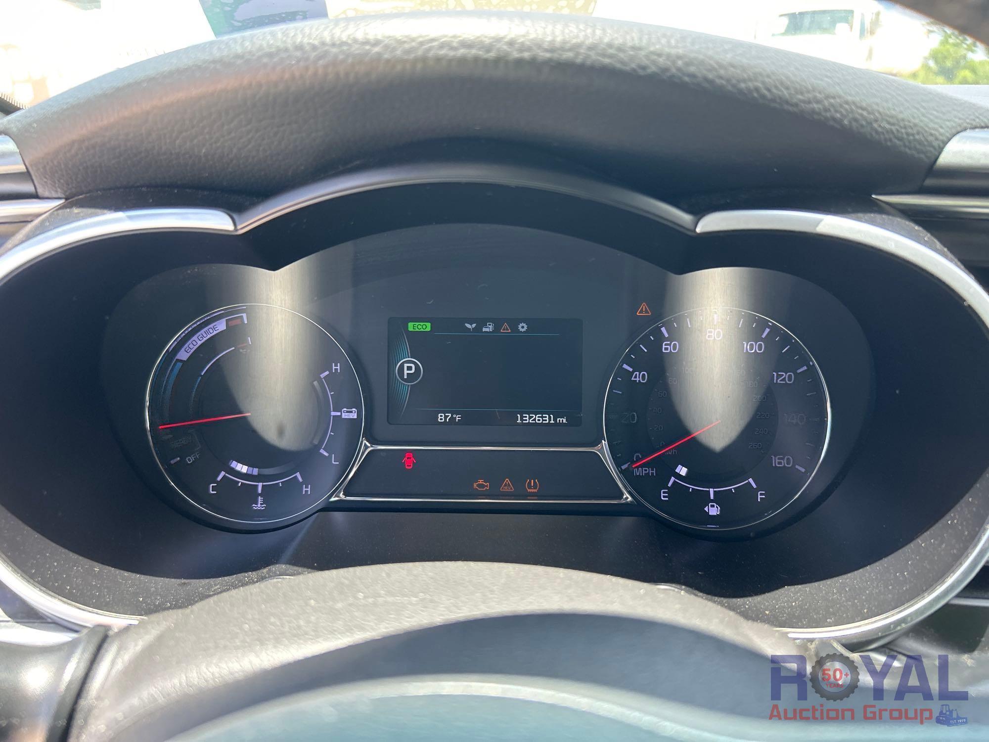 2014 Kia Optima Hybrid Sedan