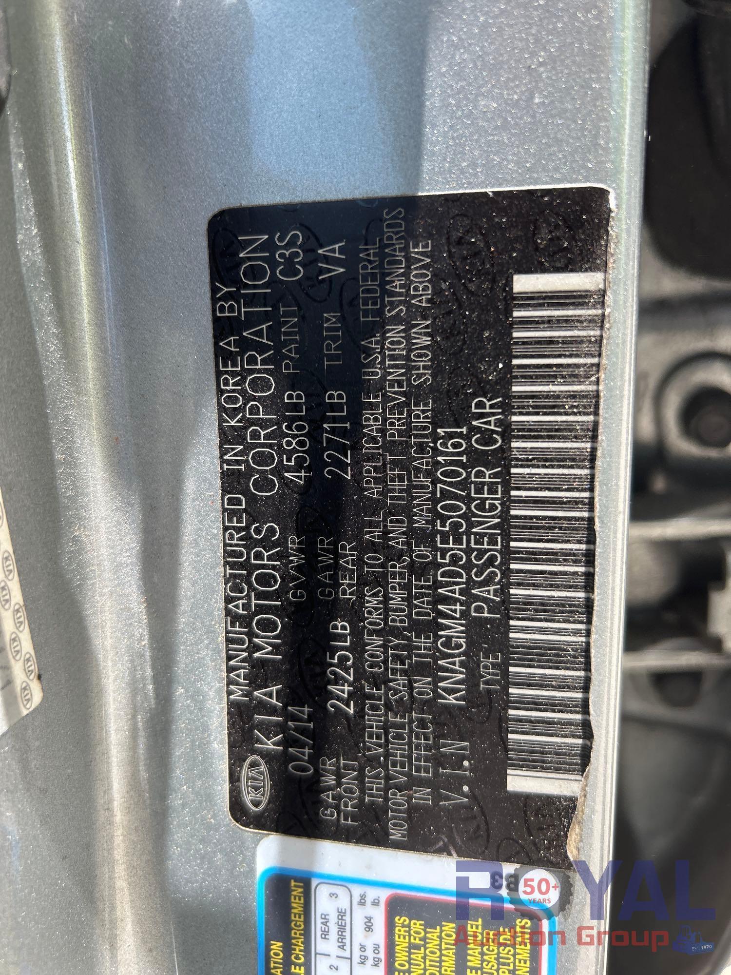 2014 Kia Optima Hybrid Sedan