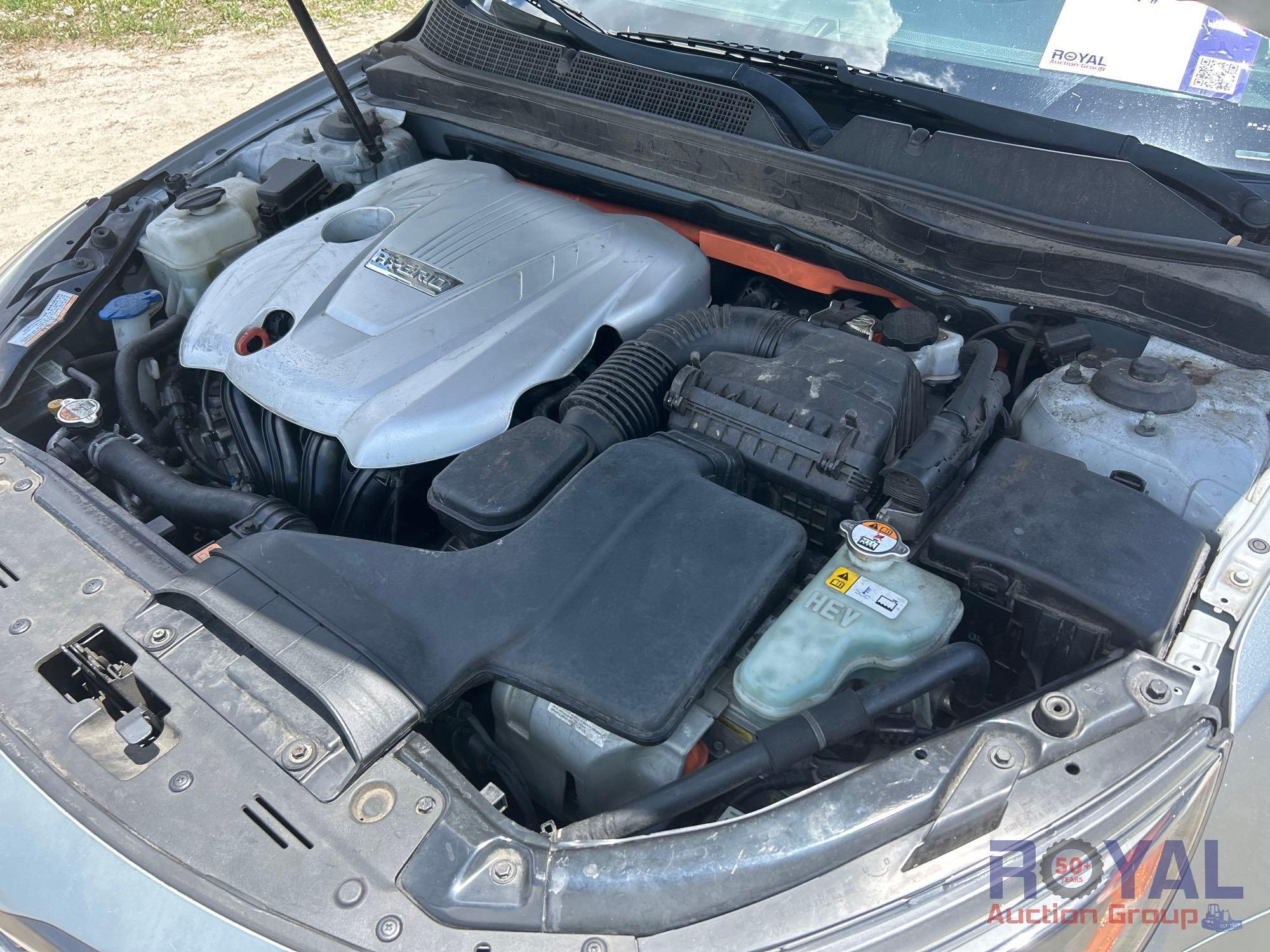 2014 Kia Optima Hybrid Sedan