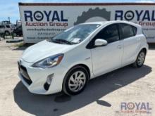 2015 Toyota Prius Hybrid Hatchback