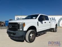 2017 Ford F-350 4x4 XL Crew Cab Pickup Truck