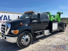 2004 Ford F-750 Crew Cab Wrecker Tow Truck