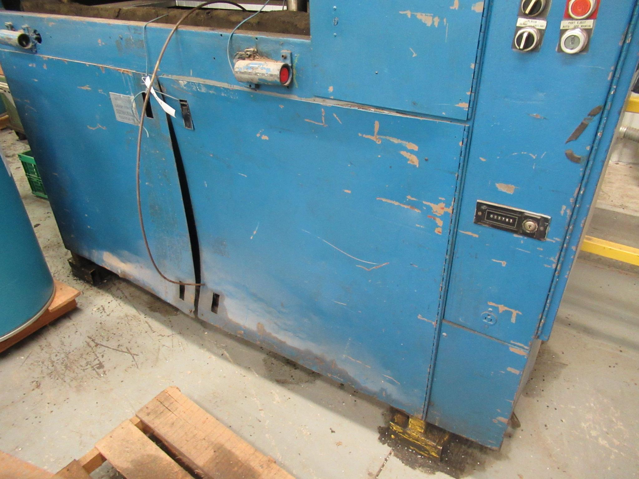 Vinton Model Lvw7s Press With 34" W X 17" D Bed Area. Pick Up August 31st O