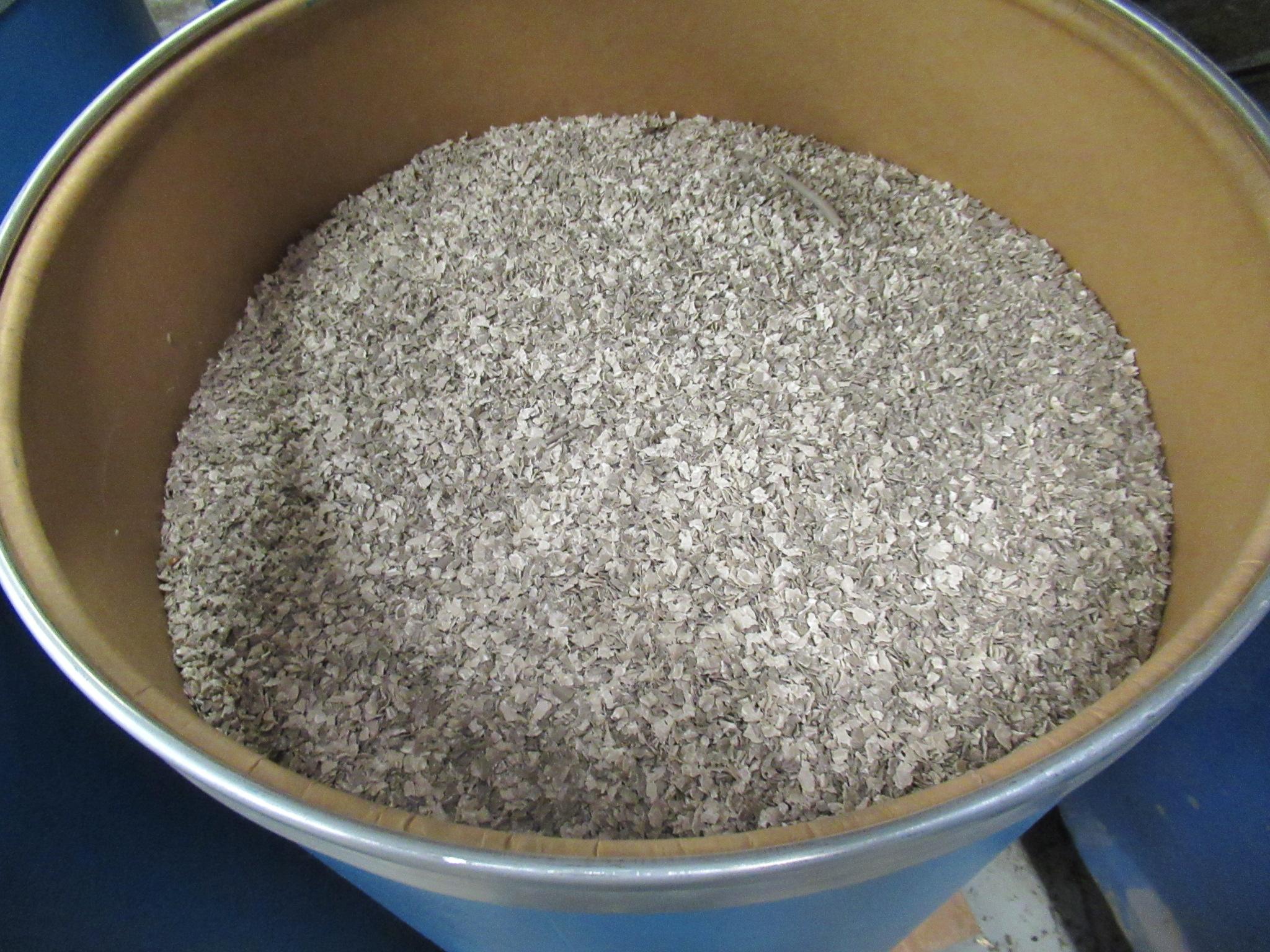 (4) Barrels Of Various Nylon And Plastic Chips.