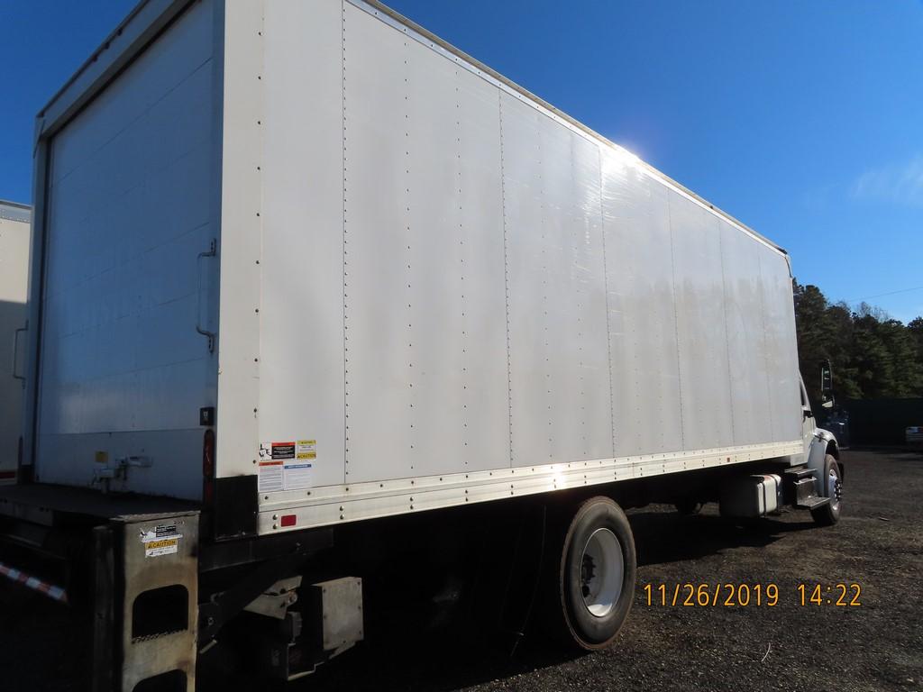 2013 FREIGHTLINER M2 BOX TRUCK