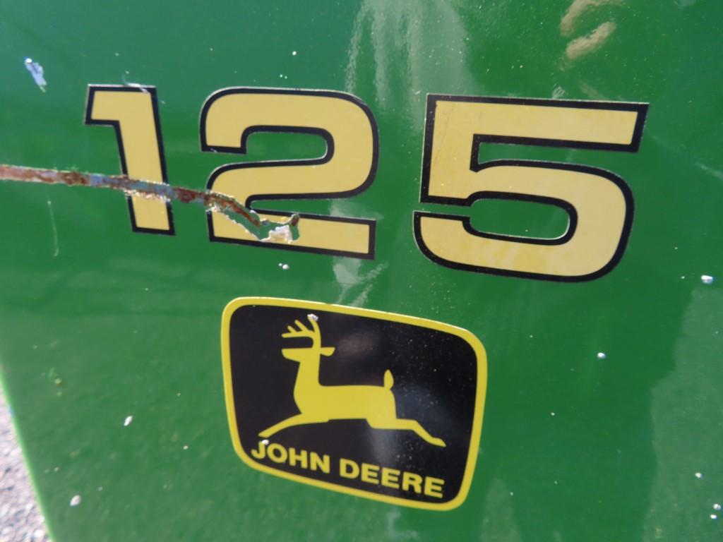 John Deere 125 Skid Steer