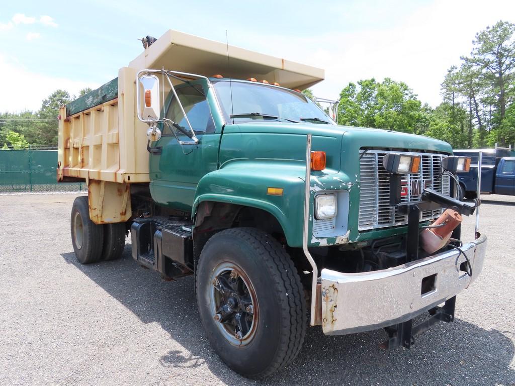 1990 GMC Topkick Single Axle Dump w/ Plow