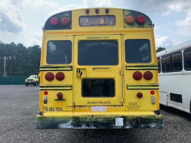 1999 International 3400 Bus