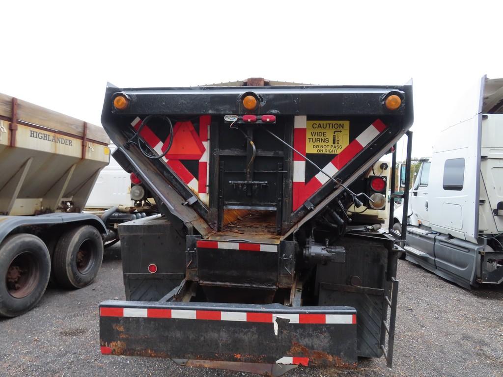 2003 Mack Salt Truck