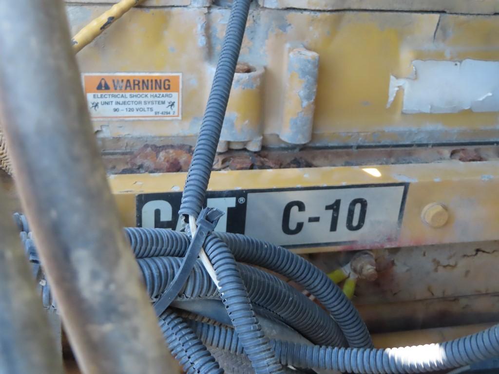 1999 Freightliner Day Cab with 1979 Rogers Low Boy