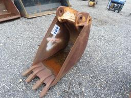 18” Backhoe Bucket