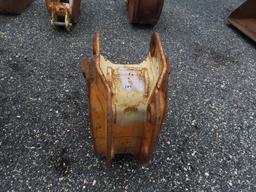 18” Backhoe Bucket