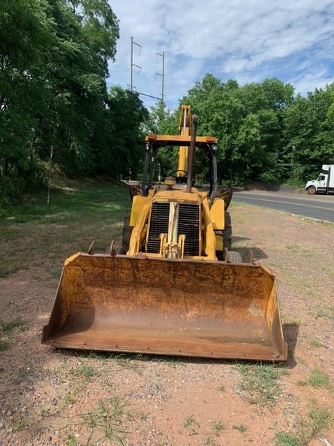 John Deere 510B Backhoe