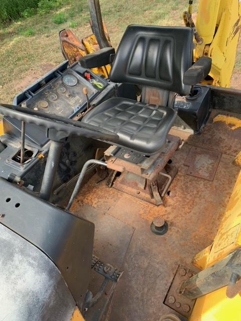 John Deere 510B Backhoe