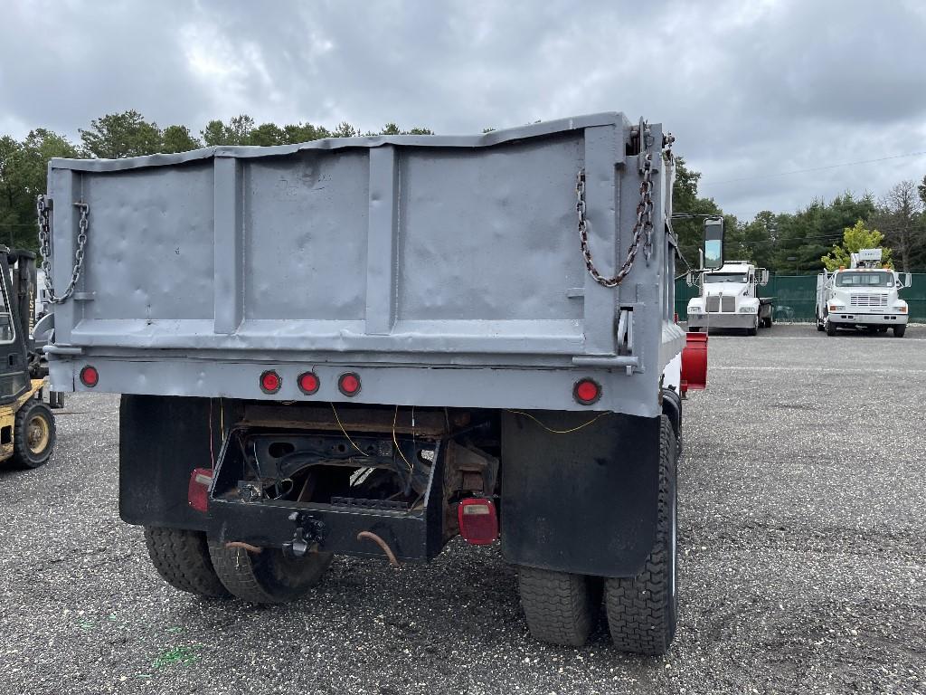 1988 International S1700 Single Axle Dump w/ Plow