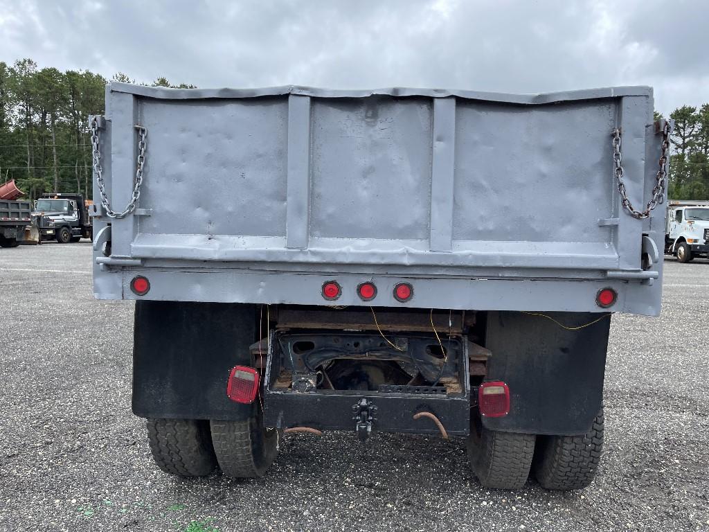 1988 International S1700 Single Axle Dump w/ Plow