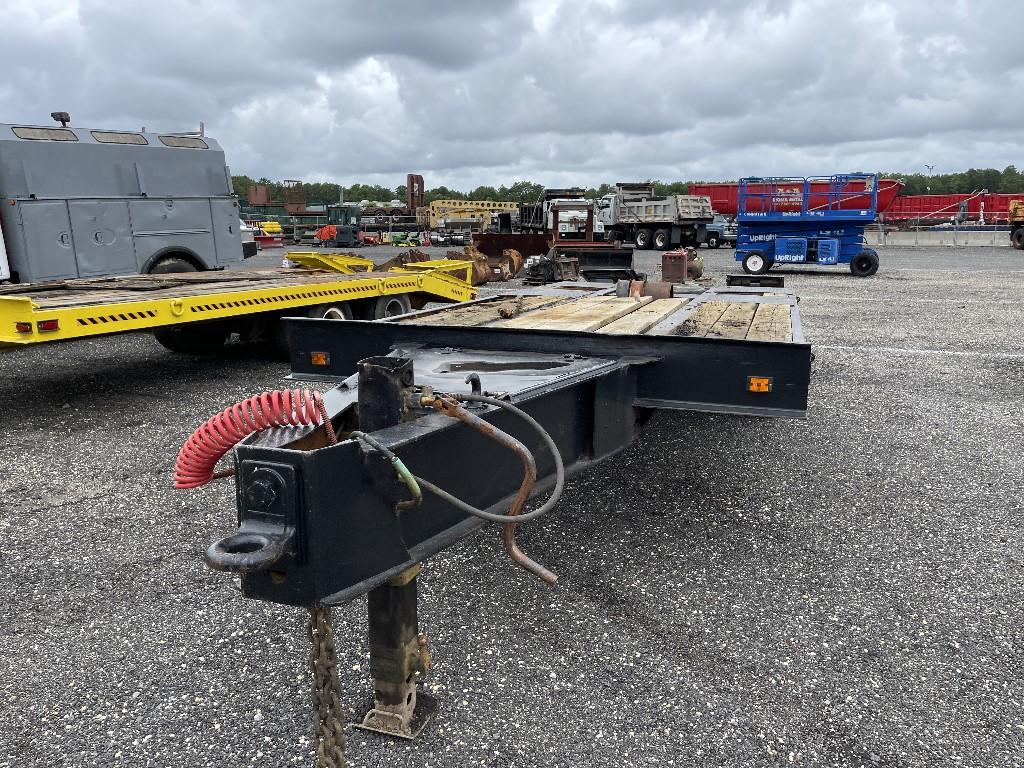 Tandem Equipment Tag Trailer 22’