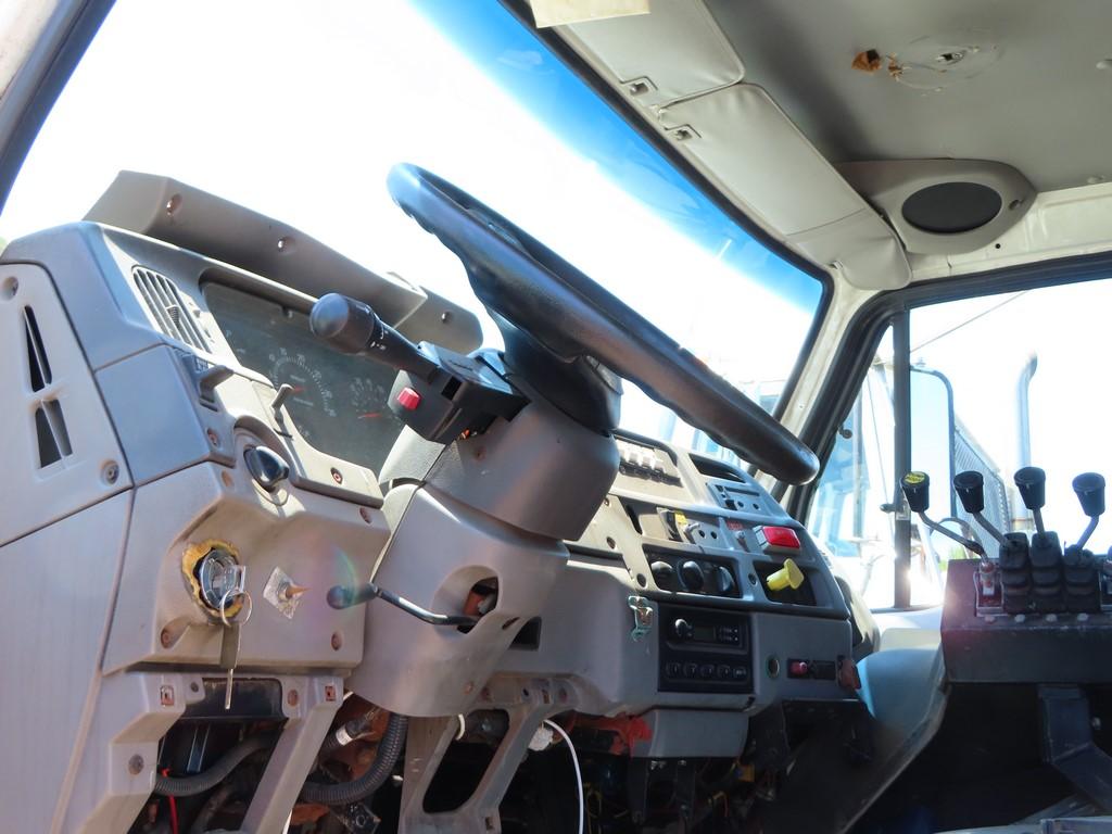 2000 Sterling Single Axle Salt Truck