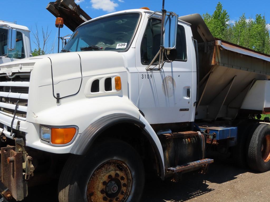 2000 Sterling Single Axle Salt Truck