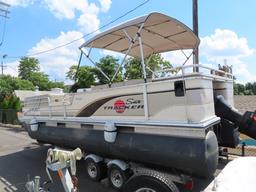 25' Party Barge Pontoon Boat (IN WATER RUNNING) (NO TRAILER)