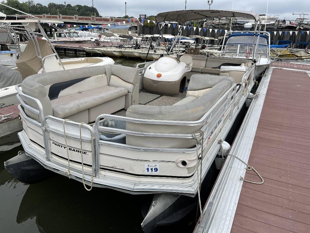 25' Party Barge Pontoon Boat (IN WATER RUNNING) (NO TRAILER)
