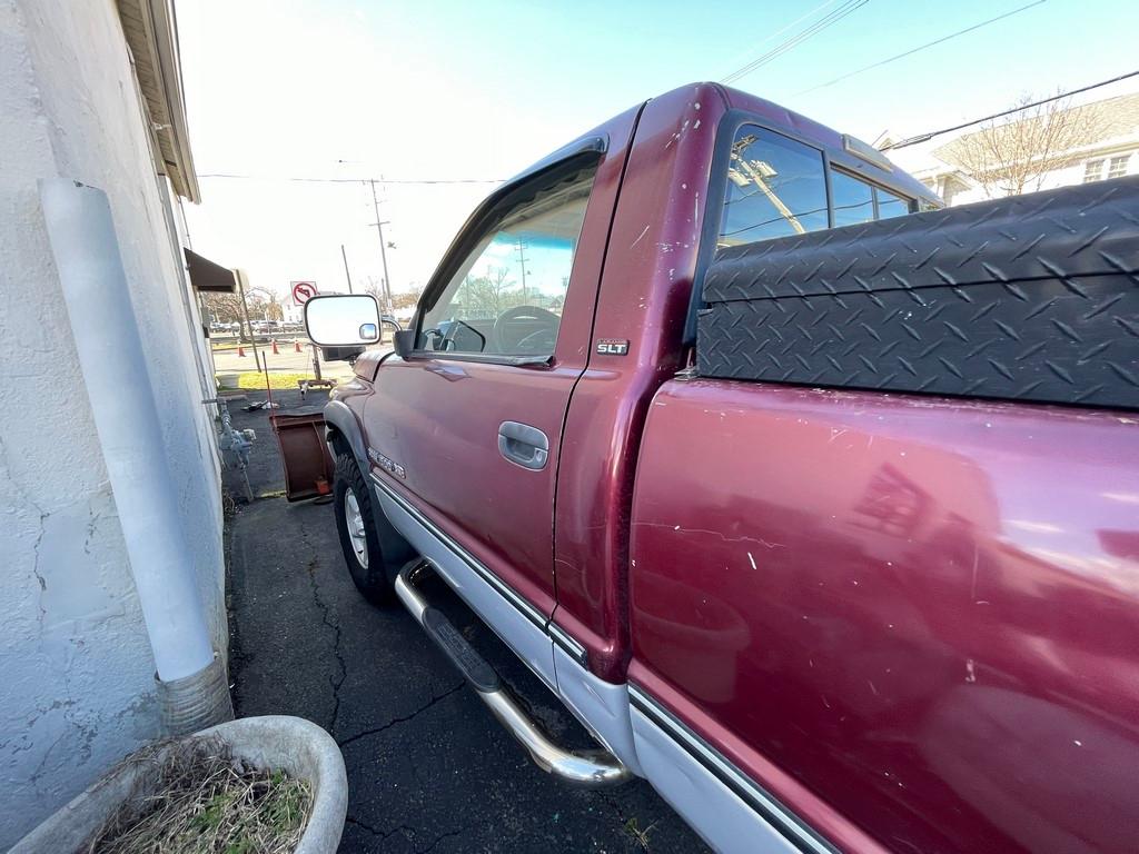 1996 Dodge Ram 1500 w/Plow