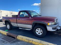 1996 Dodge Ram 1500 w/Plow