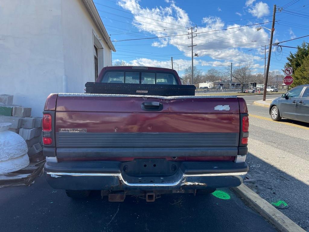 1996 Dodge Ram 1500 w/Plow