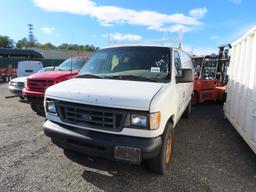 2003 Ford E-250 (FOR PARTS)