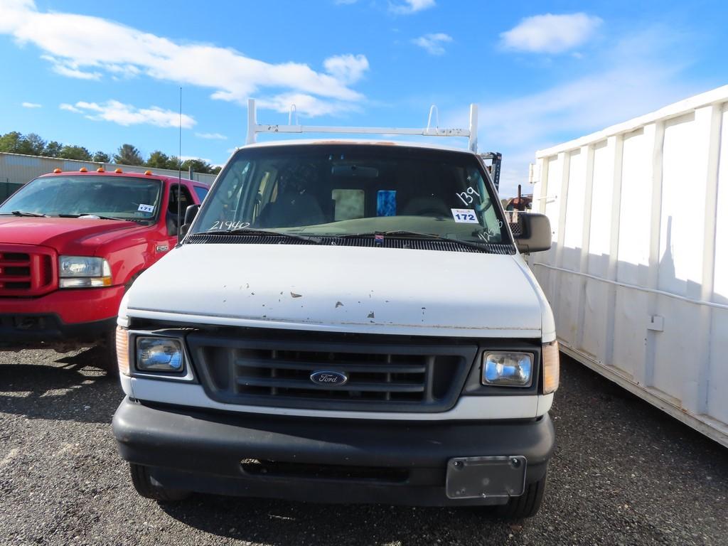 2003 Ford E-250 (FOR PARTS)