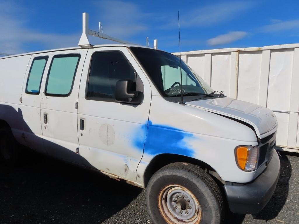 2003 Ford E-250 (FOR PARTS)