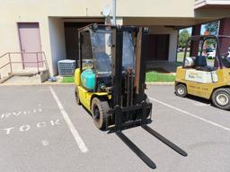 Komatsu 5000lb Forklift Diesel (VIDEO)