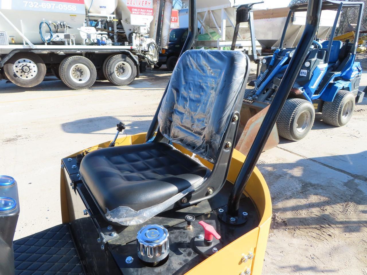 2023 Cherry KV12 mini excavator