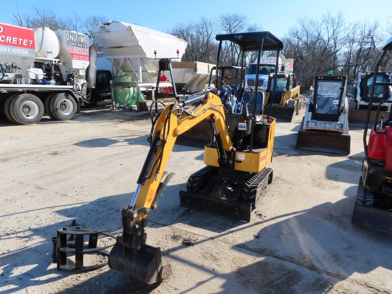 2023 Cherry KV12 mini excavator