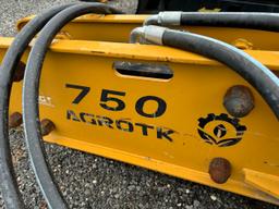 2022 Agrotk 750 Skid Steer Hydraulic Hammer/Breaker Attatchment