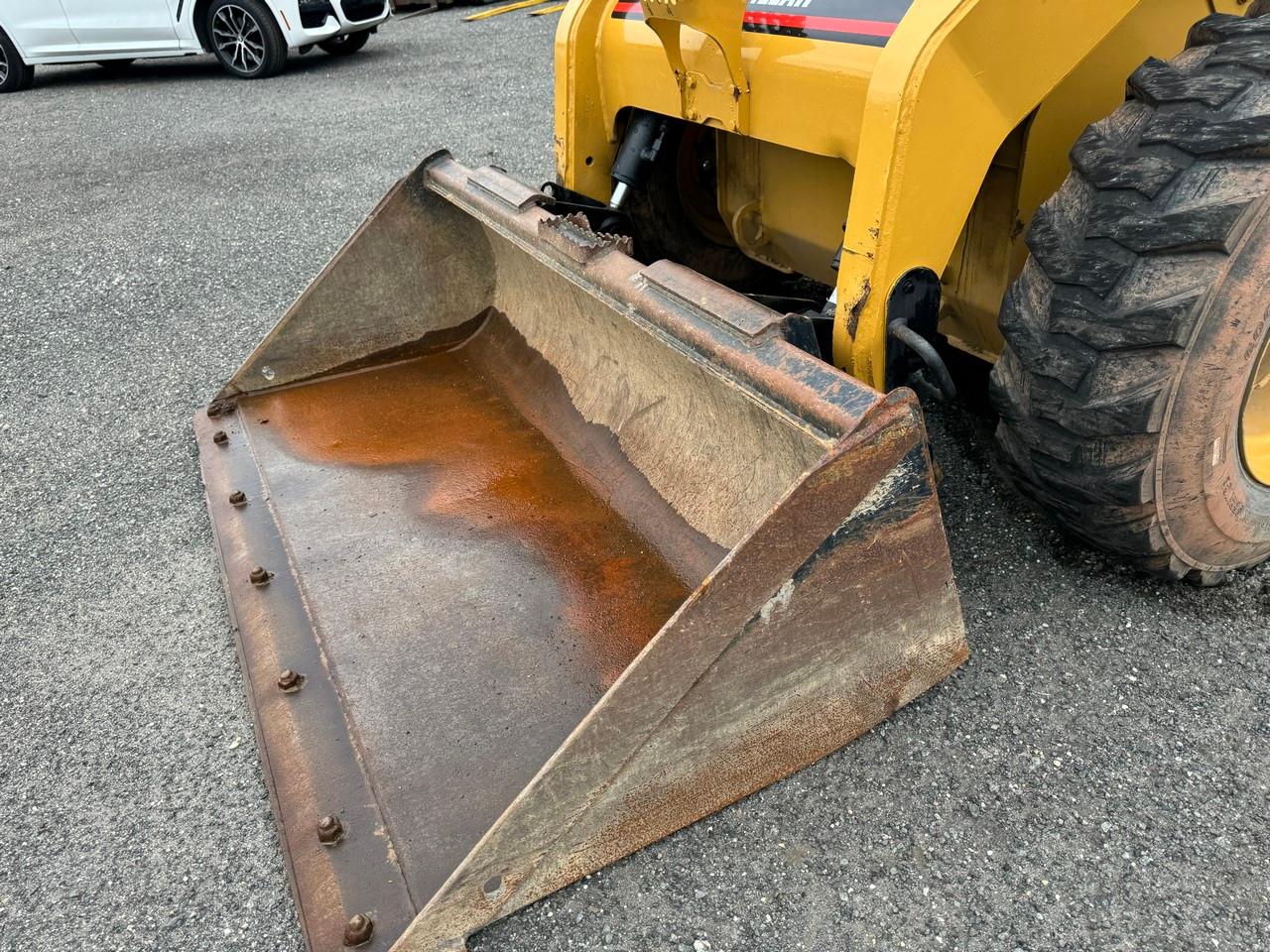Caterpillar 262 Skid Steer EROPS
