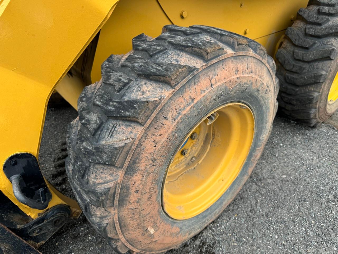 Caterpillar 262 Skid Steer EROPS