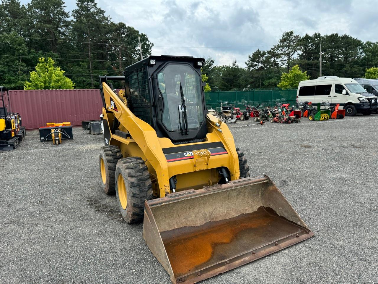 Caterpillar 262 Skid Steer EROPS
